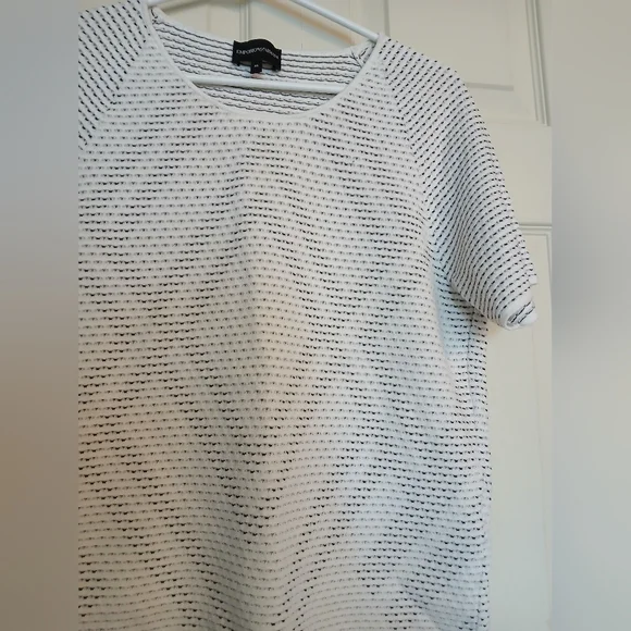 EMPORIO ARMANI Triangular Design White And Black Men's Shirt, Size L - Picture 7 of 8